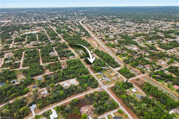 Aerial overview of property's location