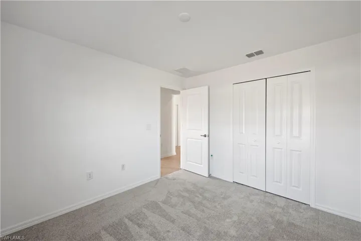 17700  Paradiso  WAY, North Fort Myers, FL 33917