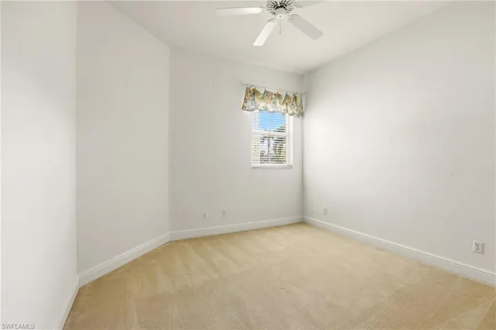566 Vintage Reserve Ln #21-d, Naples, Florida 34119