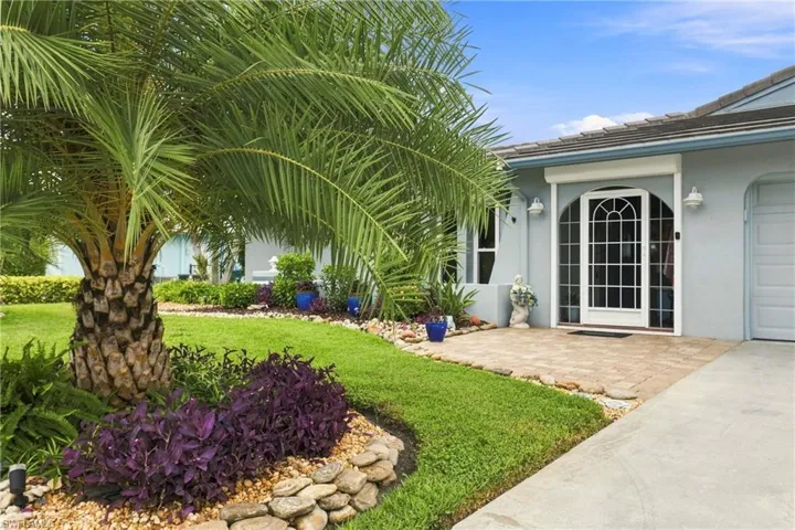 1024 E Archer Pkwy, Cape Coral, Florida 33904