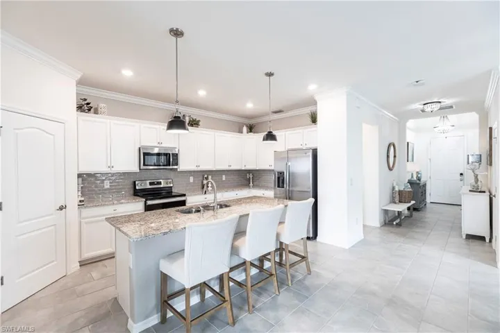 14162  Vindel  CIR, Fort Myers, FL 33905