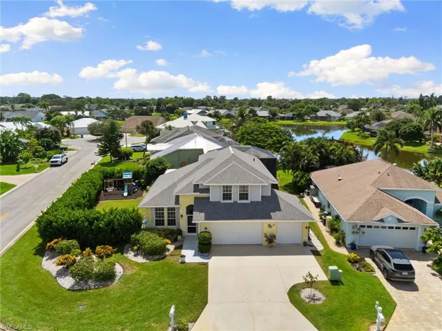 3745 Weymouth Cir, Naples, Florida 34112