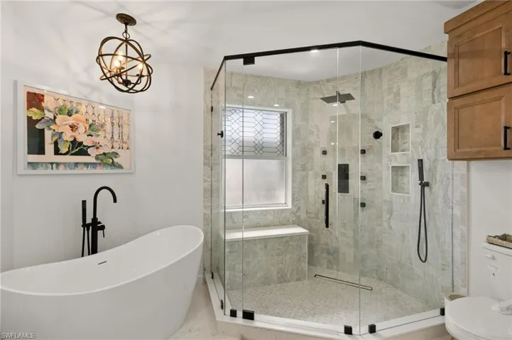 3745 Weymouth Cir, Naples, Florida 34112