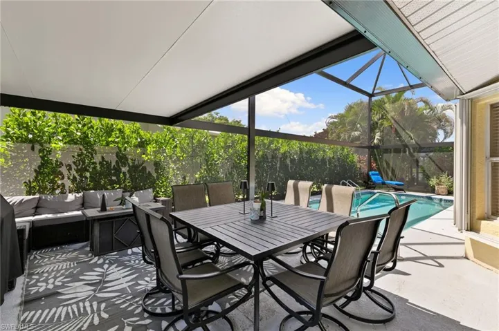 3745 Weymouth Cir, Naples, Florida 34112