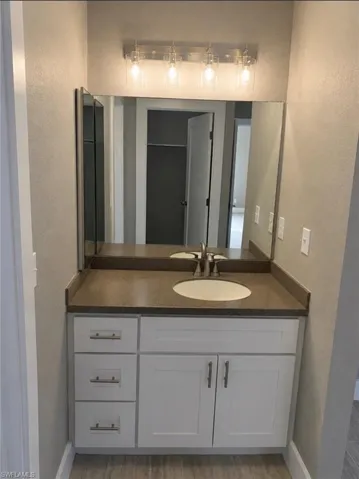 6491 Royal Woods Dr, Fort Myers, Florida 33908