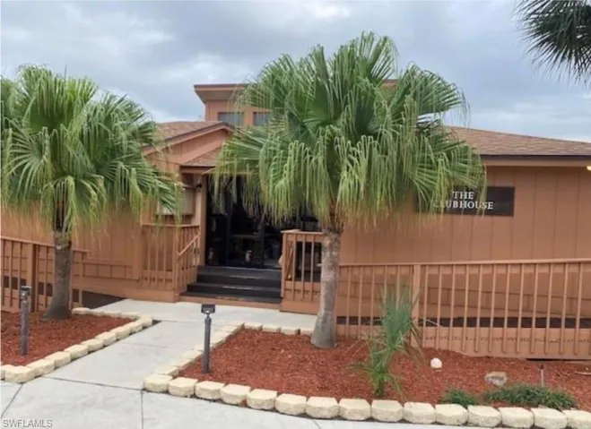 6491 Royal Woods Dr, Fort Myers, Florida 33908