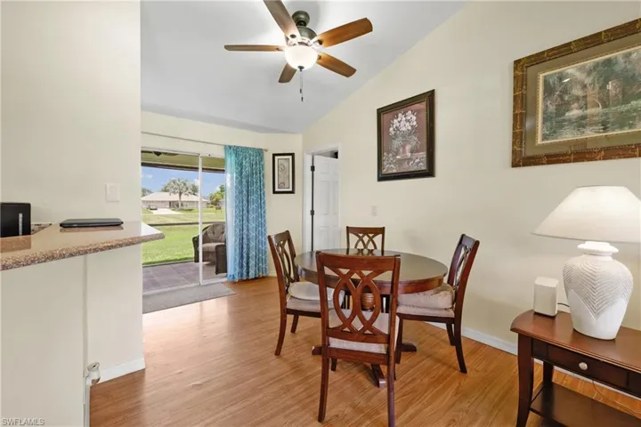 Dining space looking out to Rear Lanai