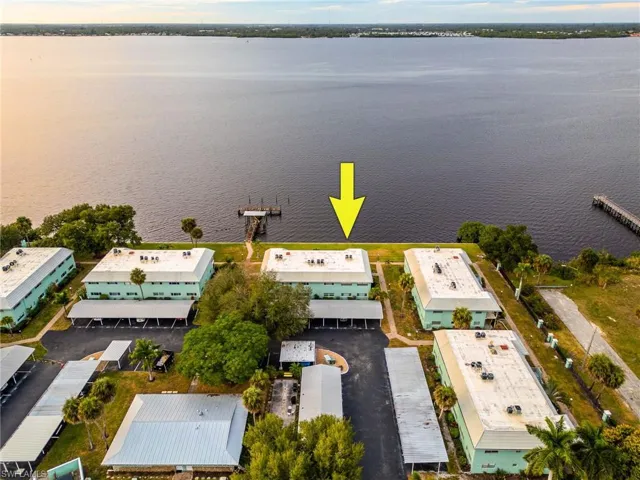 3225 E Riverside Dr 31c, Fort Myers, Florida 33916