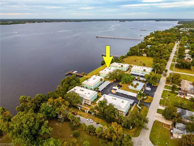 3225 E Riverside Dr 31c, Fort Myers, Florida 33916