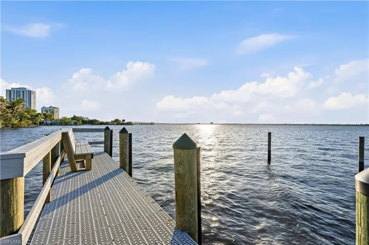 3225 E Riverside Dr 31c, Fort Myers, Florida 33916
