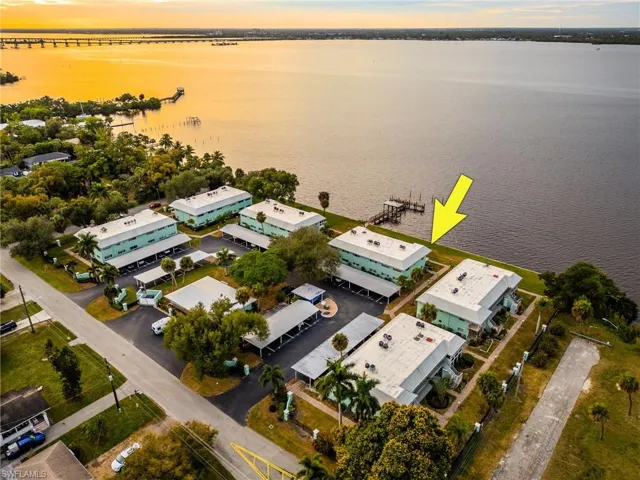 3225 E Riverside Dr 31c, Fort Myers, Florida 33916