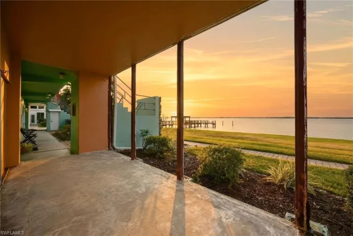 3225 E Riverside Dr 31c, Fort Myers, Florida 33916