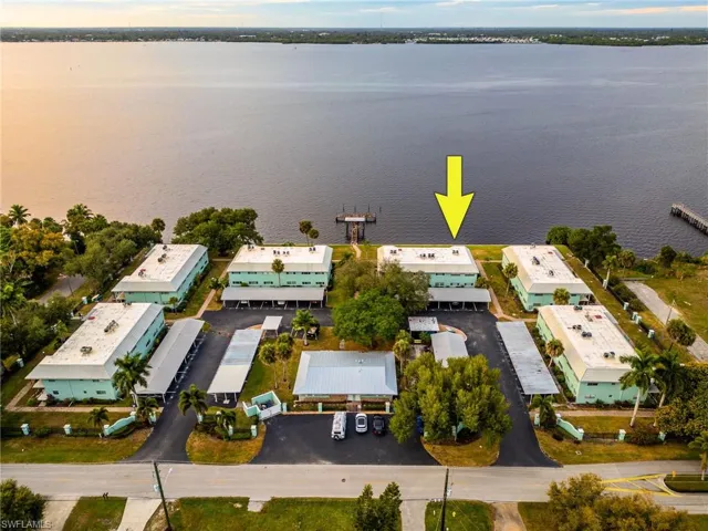 3225 E Riverside Dr 31c, Fort Myers, Florida 33916