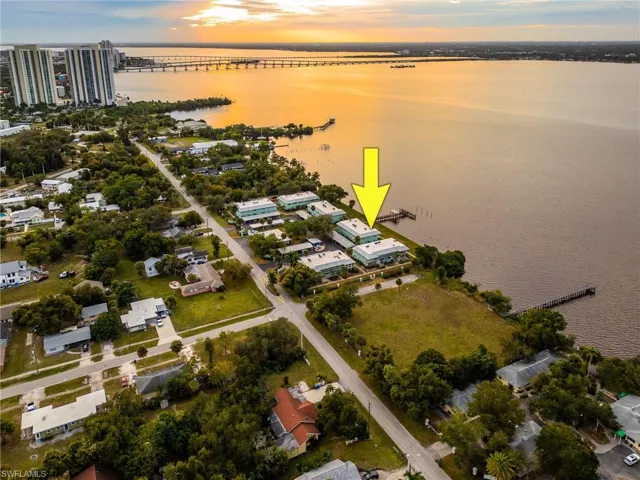 3225 E Riverside Dr 31c, Fort Myers, Florida 33916