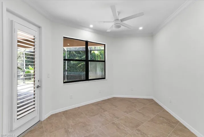 9357 Glenforest Dr, Naples, Florida 34120