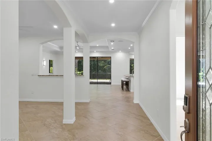 9357 Glenforest Dr, Naples, Florida 34120