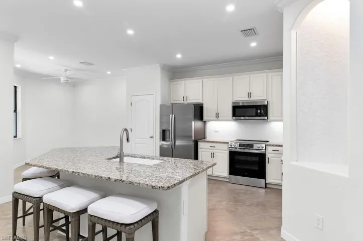 9357 Glenforest Dr, Naples, Florida 34120