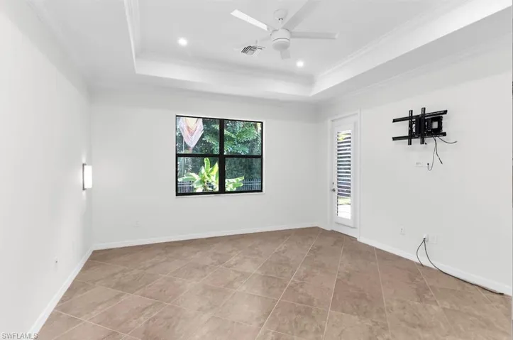 9357 Glenforest Dr, Naples, Florida 34120