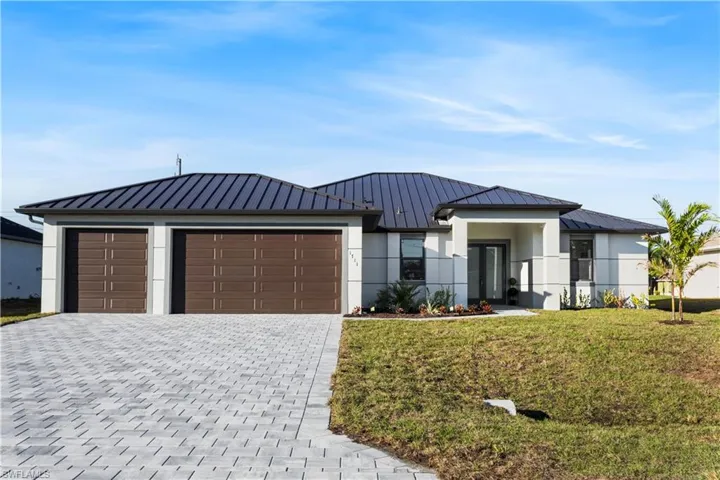 With 4 BEDS & 3 full BATHS, the layout is ideal for EVERYDAY LIVING & ENTERTAINING!