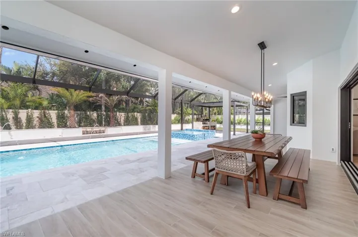 15933  Gleneagle  CT, Fort Myers, FL 33908