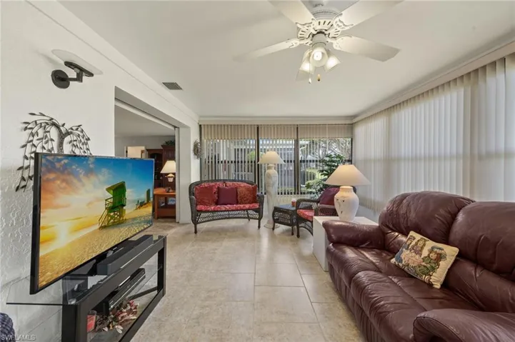 1279 Hazeltine Dr, Fort Myers, Florida 33919