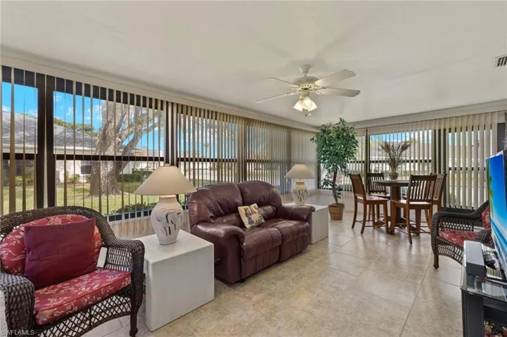 1279 Hazeltine Dr, Fort Myers, Florida 33919