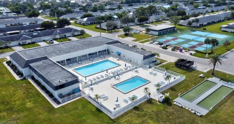 1279 Hazeltine Dr, Fort Myers, Florida 33919