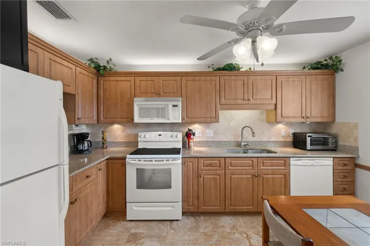 1279 Hazeltine Dr, Fort Myers, Florida 33919