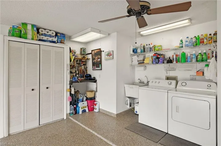 1279 Hazeltine Dr, Fort Myers, Florida 33919