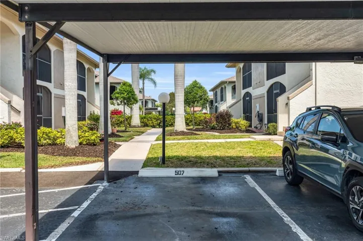Unit carport