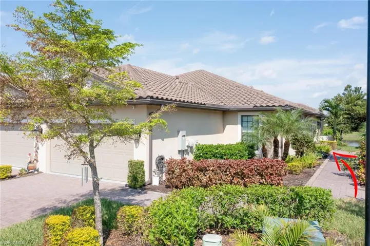 8013 Calle Canovas Ct, Naples, Florida 34114