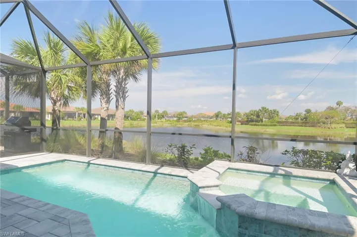 8013 Calle Canovas Ct, Naples, Florida 34114