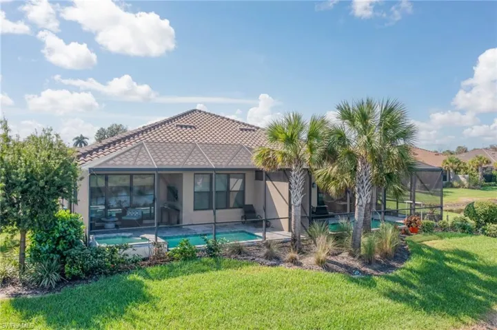 8013 Calle Canovas Ct, Naples, Florida 34114