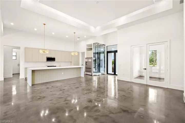 4137  43rd NE AVE, Naples, FL 34120