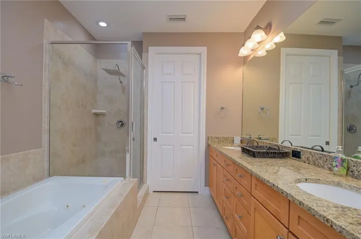 8320  Esperanza  ST, Fort Myers, FL 33912