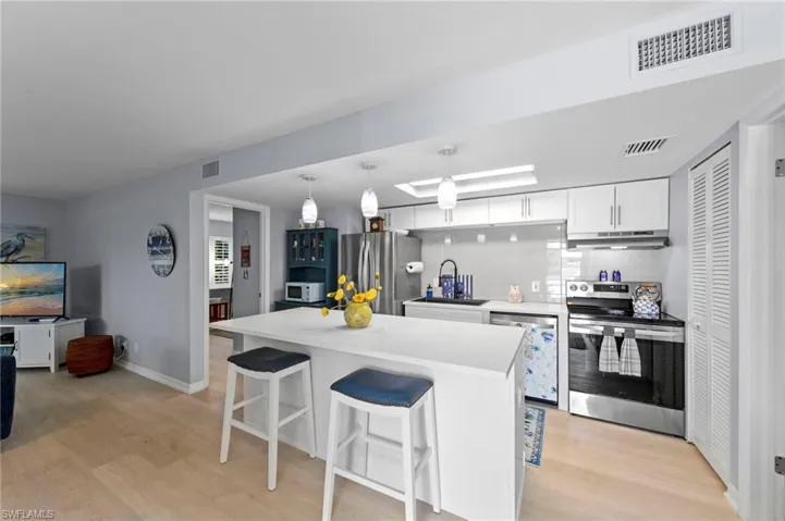248 Palm Dr 3, Naples, Florida 34112