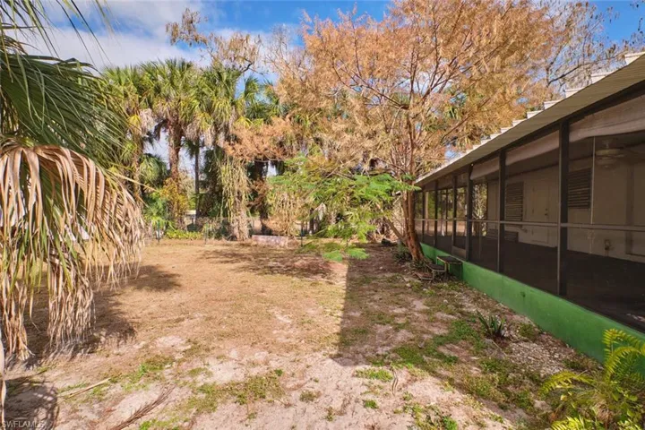 261  17th SW ST, Naples, FL 34117
