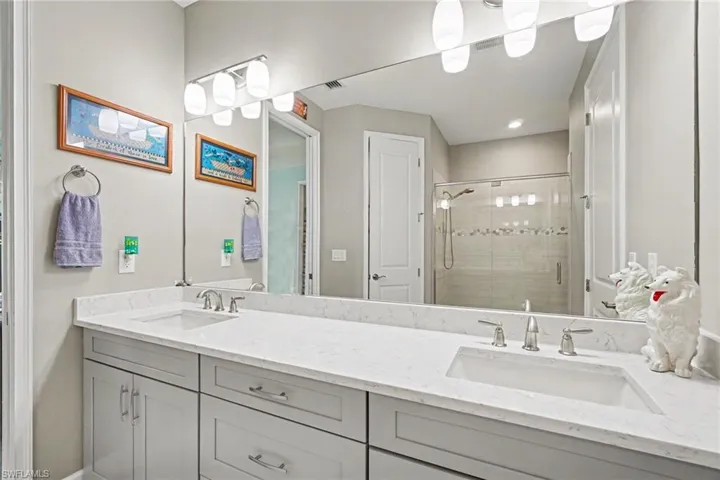 8004 Calle Canovas Ct, Naples, Florida 34114