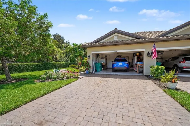 8004 Calle Canovas Ct, Naples, Florida 34114