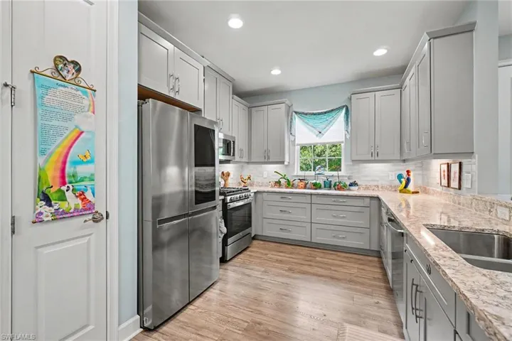 8004 Calle Canovas Ct, Naples, Florida 34114