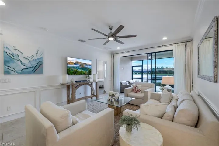 9425 Benvenuto CT # 103, NAPLES FL 34119