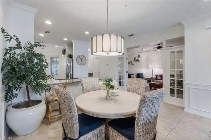 9425 Benvenuto CT # 103, NAPLES FL 34119