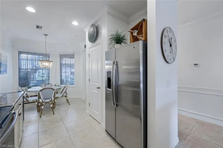 9425 Benvenuto CT # 103, NAPLES FL 34119