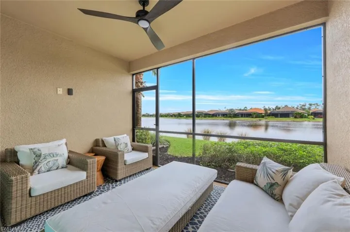 9425 Benvenuto CT # 103, NAPLES FL 34119