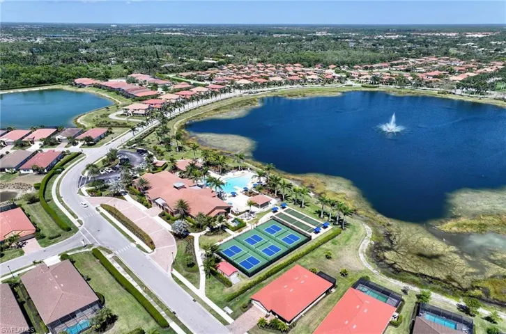 1608 Vizcaya Ln, Naples, Florida 34113