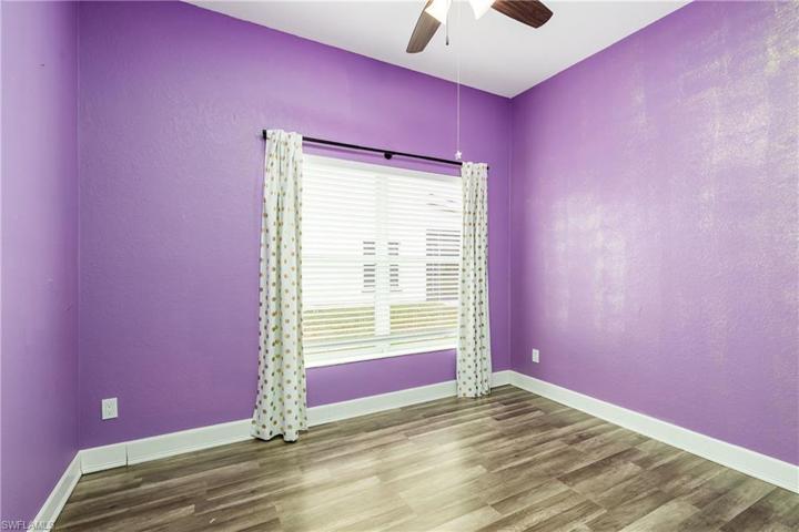 FLEX Room #2.  Can be a Nursery!!!!