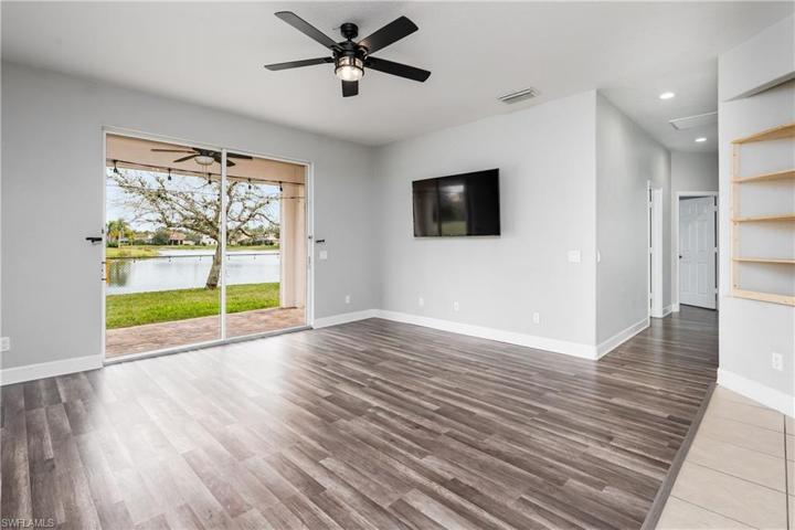 From Great room to hallway leading to Guest Rooms.