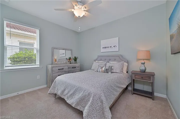 3242 Birchin Ln, Fort Myers, Florida 33916