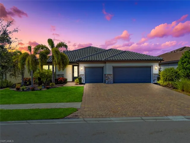 Welcome Home to Paradi