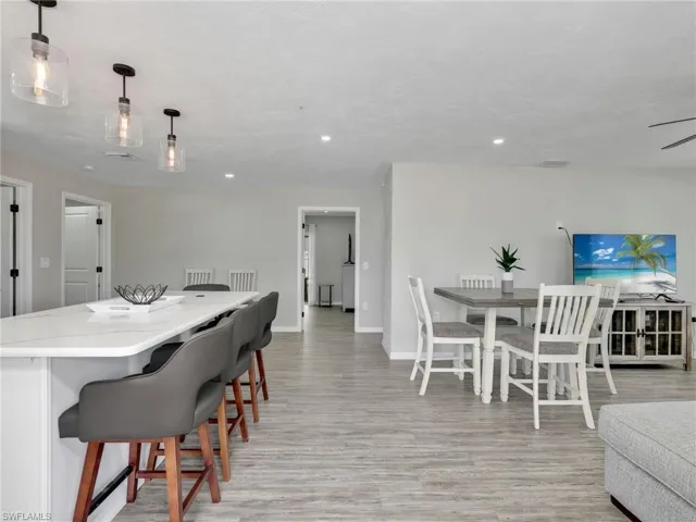 195 Hibiscus Dr, Fort Myers Beach, Florida 33931